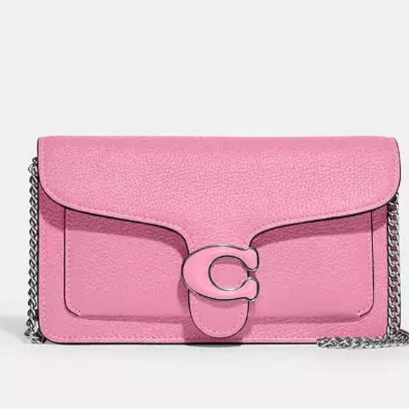 Coach Handbags - NWOT Coach Tabby Chain Clutch
